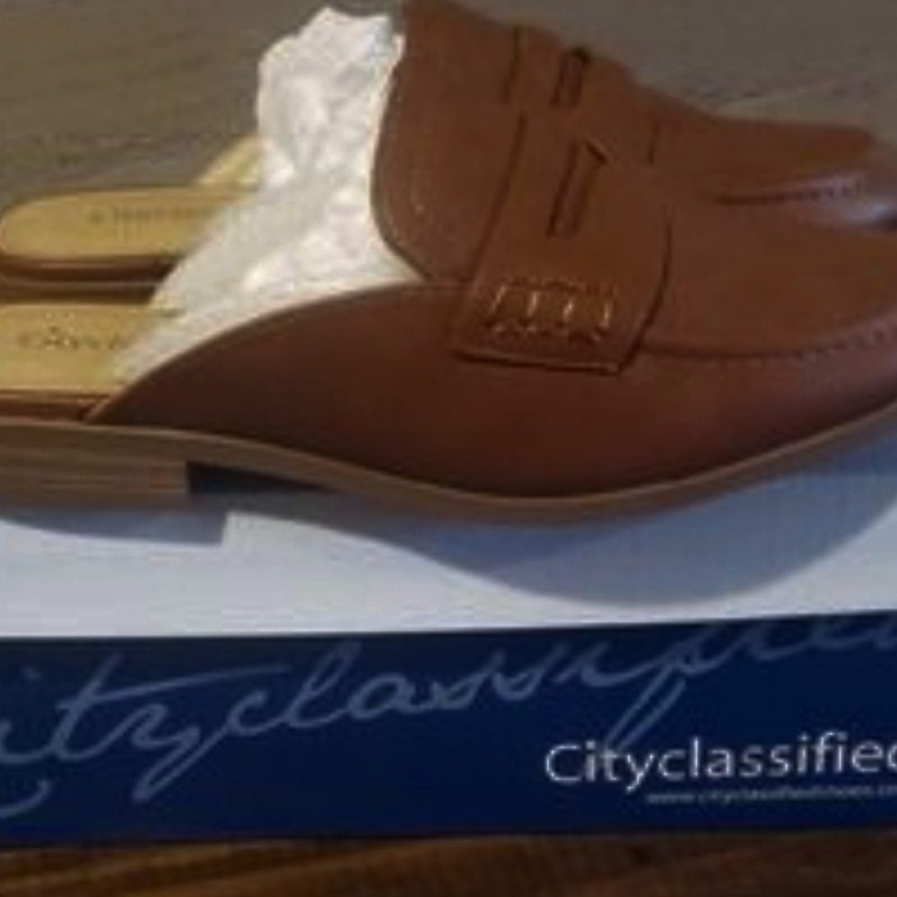 Cityclassified Women's Tan Mules